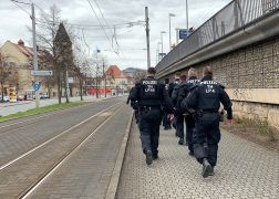 Corona Protest Und Gegen Demo In Jena 17042021 00022